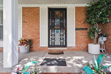 05-3500-Colchester-Rd-Lansing-MI-48906-W