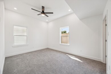 9806 Pelsey St unit A, Houston, TX 77029 - photo 5