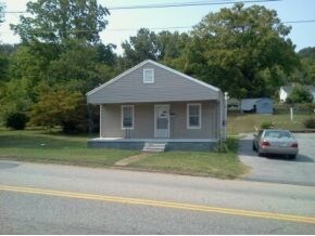 1107 E Main St, Johnson City, TN 37601 - photo 3