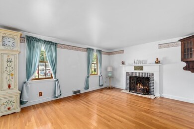 101 Clarendon St, South Weymouth, MA 02190 - photo 7