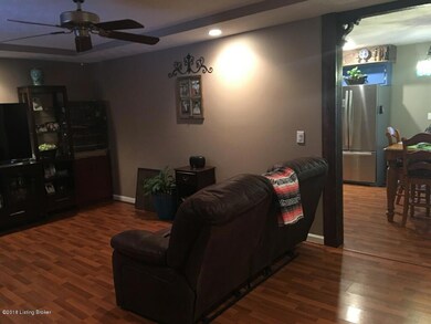 135 Emma Ct, Mount Washington, KY 40047 - photo 2