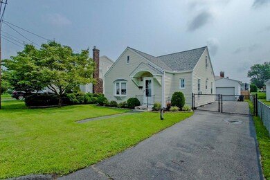 166 Highland Ave, Ludlow, MA 01056 - photo 2
