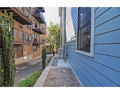 82 Highland Ave unit 5, Somerville, MA 02143 - photo 3