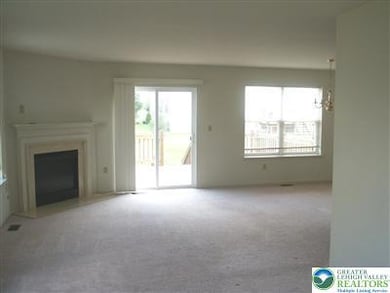 3654 Clauss Dr, MacUngie, PA 18062 - photo 7