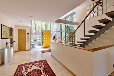 The glass foyer welcomes you with its stunning cop
