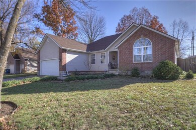 1066 Alexsandra Cir, Oronogo, MO 64855 - photo 3