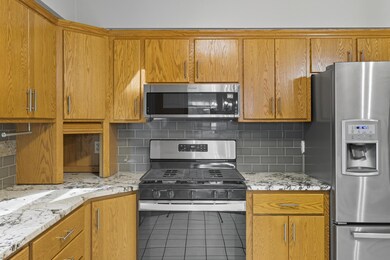 221 Crestwood Dr, North Mankato, MN 56003 - photo 4