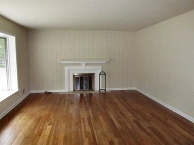 8906 Cottage Grove Place, Highland, IN 46322 - photo 3