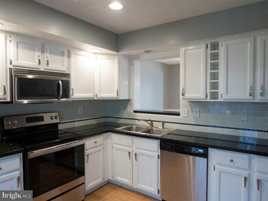 7964 Brightmeadow Ct, Ellicott City, MD 21043 - photo 3