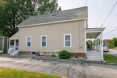 29 Moody St Lewiston ME 04240-large-002-
