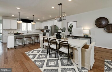 241 Mainstream Dr, Laurel, MD 20724 - photo 2