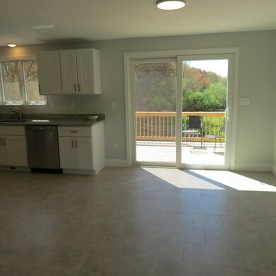 221 Purchase St, Middleboro, MA 02346 - photo 4