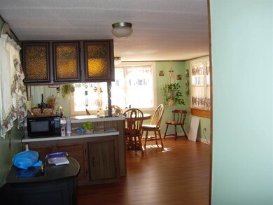 18 Lighthouse Ln, Rochester, NH 03868 - photo 2