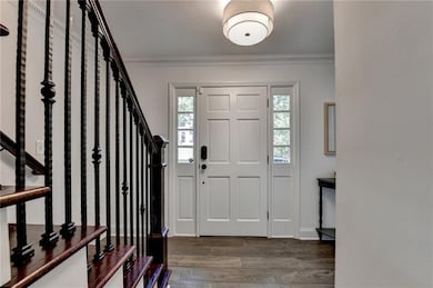 3825 Creekview Dr NE, Marietta, GA 30068 - photo 7