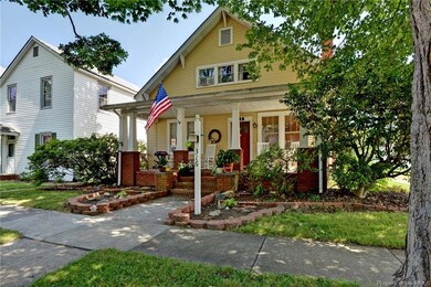 316 10th St, West Point, VA 23181 - photo 3