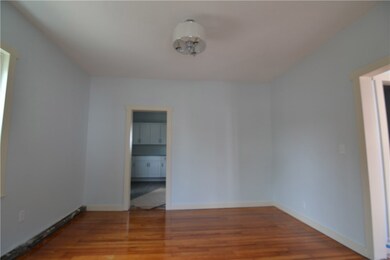 35 Lawrence St, Providence, RI 02909 - photo 4