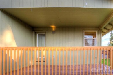 20545 Peak Ave, Bend, OR 97702 - photo 5