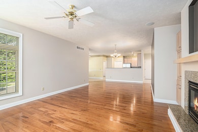 004_2669hunters_13_926