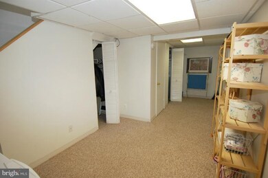 5547 Ashbourne Rd, Halethorpe, MD 21227 - photo 7