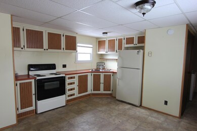 9 Sabattus Creek Dr, Lisbon, ME 04250 - photo 3