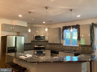 7929 Georgetown Pike, McLean, VA 22102 - photo 6