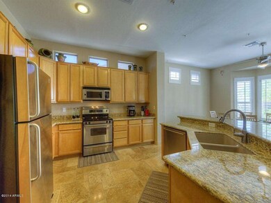 Kitchen w/Maple Cabinets