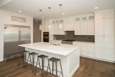 327 Wyndemere Dr, Lake Saint Louis, MO 63367 - photo 6