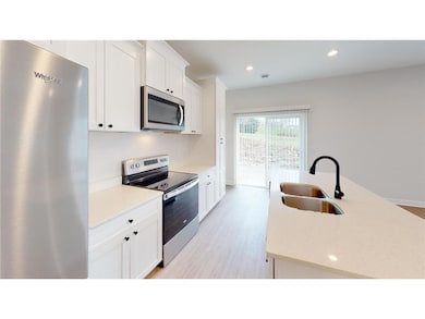 642 Franklin St, Roberts, WI 54023 - photo 6