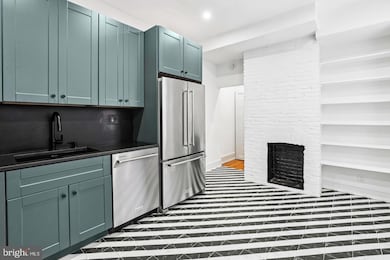 1507 Marion St NW unit 2, Washington, DC 20001 - photo 5