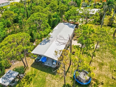 5228 Stringfellow Rd, Saint James City, FL 33956 - photo 4