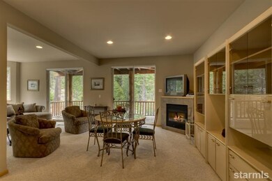 Large family room leading to another large back de