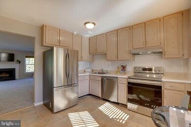 1494 Mara Vista Ct, Crofton, MD 21114 - photo 5