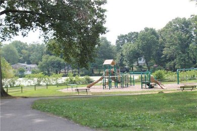 427 Lees Ln, Collingswood, NJ 08108 - photo 6