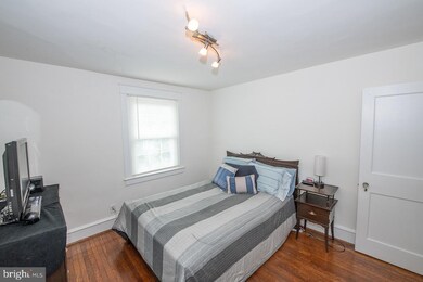 115 Gladstone Rd, Lansdowne, PA 19050 - photo 3