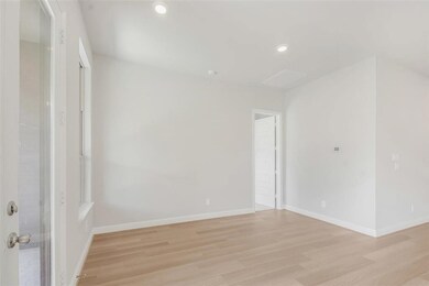 10726 Chinese Violet, Conroe, TX 77385 - photo 6