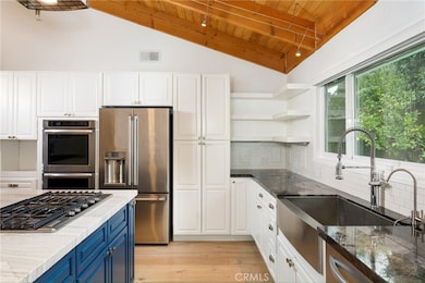 18826 Winnwood Ln, Santa Ana, CA 92705 - photo 3