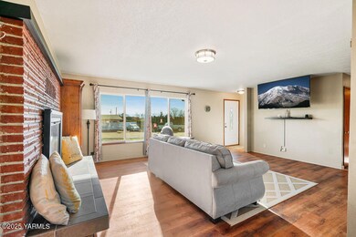 2703 Patnode St, Yakima, WA 98901 - photo 5