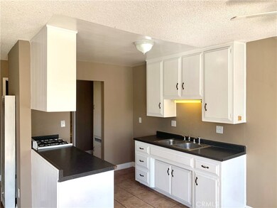 650 N 3rd Ave unit A, Upland, CA 91786 - photo 7