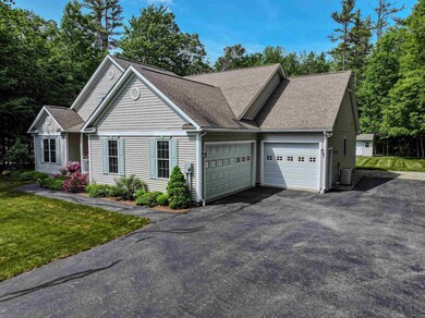 138 Page Rd, New London, NH 03257 - photo 5