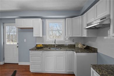 282 High St, Cumberland, RI 02864 - photo 4