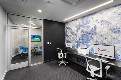 1025 W Addison St unit 720, Chicago, IL 60613 - photo 3