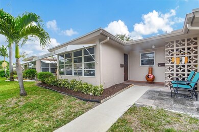 1355 High Point Way SW unit C, Delray Beach, FL 33445 - photo 3