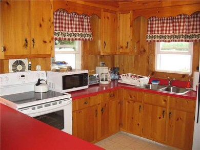 Kitchen. All appliances and...
