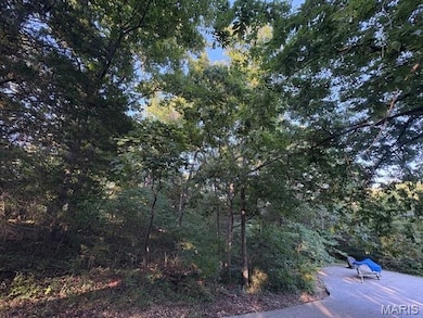 1 Acre on Culdesac Lot