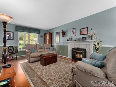 147 Meadow Lake Rd, Asheville, NC 28803 - photo 5