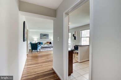 2410 Colston Dr unit 202, Silver Spring, MD 20910 - photo 2