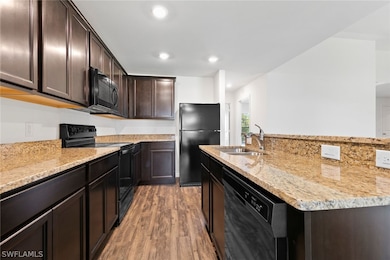 809 La Salle Ave, Fort Myers, FL 33913 - photo 3