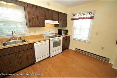 10 Dover Walk unit 1110, Toms River, NJ 08753 - photo 3