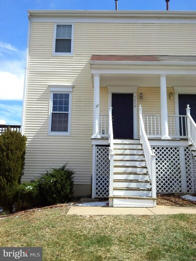 4970 Marshlake Ln, Dumfries, VA 22025 - photo 2