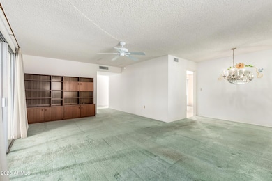 10764 W Cinnebar Ave, Sun City, AZ 85351 - photo 7